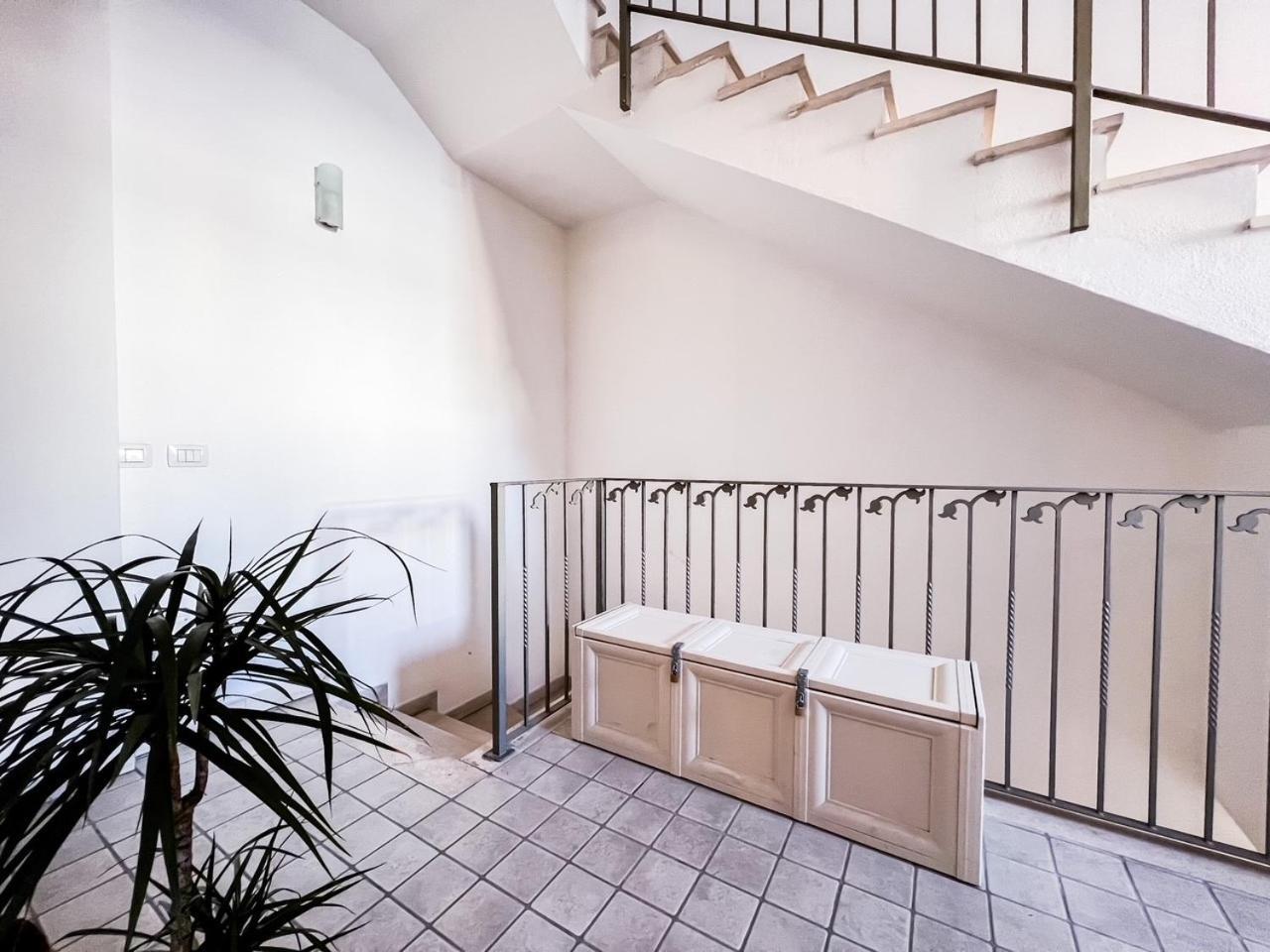 Monte Nero 9A Apartment Olbia Bagian luar foto