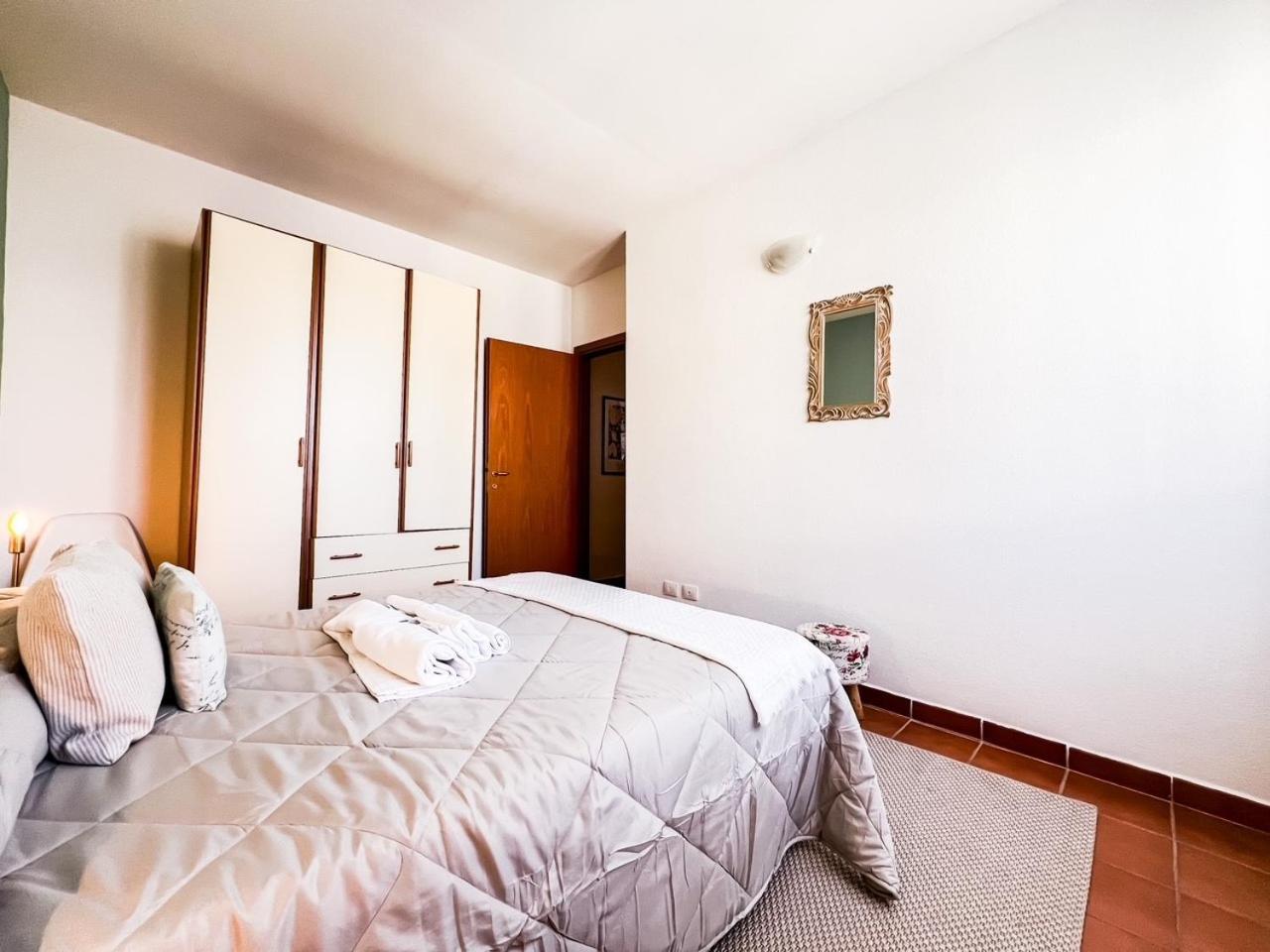 Monte Nero 9A Apartment Olbia Bagian luar foto